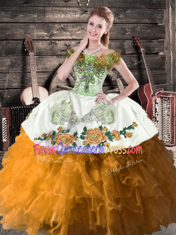 Off The Shoulder Sleeveless Lace Up 15 Quinceanera Dress Brown Organza