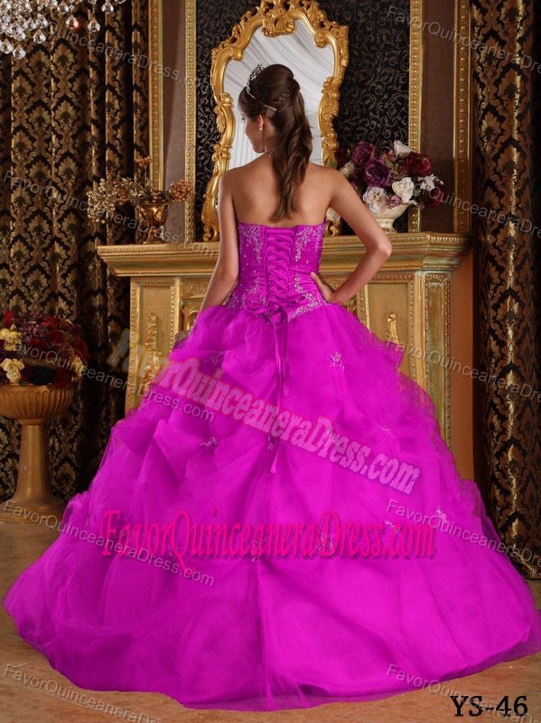 Recommended Fuchsia Tulle Dresses for Quinceanera with Pick-ups