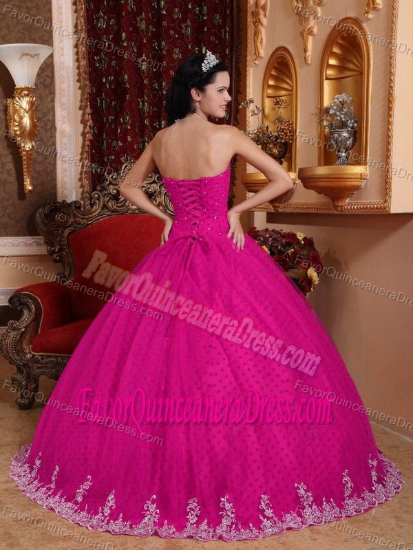 Appliqued Lace Strapless Floor-length Quinceanera Dress Made in Tulle