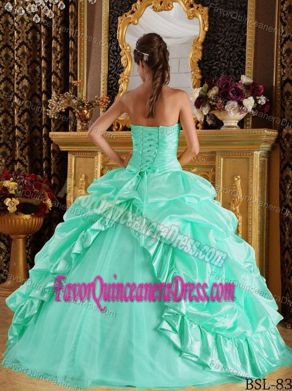 Apple Green 2013 Sweet Sixteen Quinceanera Dresses in Taffeta and Tulle