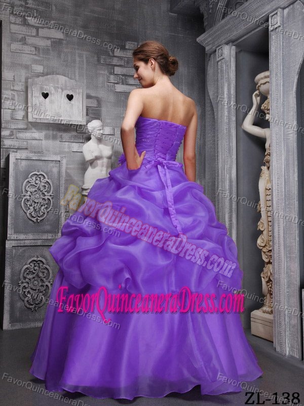 Purple Ball Gown Sweetheart Organza Dresses for Quince with Pick-ups