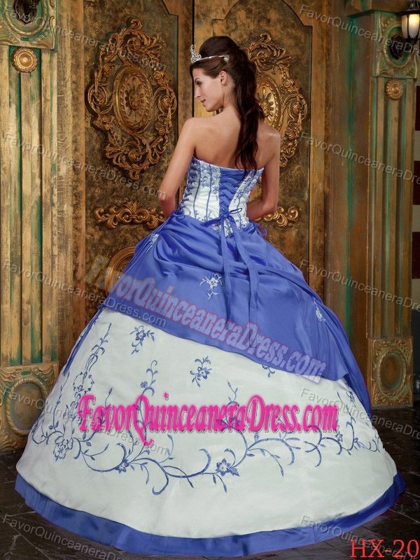 Blue Ball Gown Strapless Dress for Quinceanera with Embroider in Satin