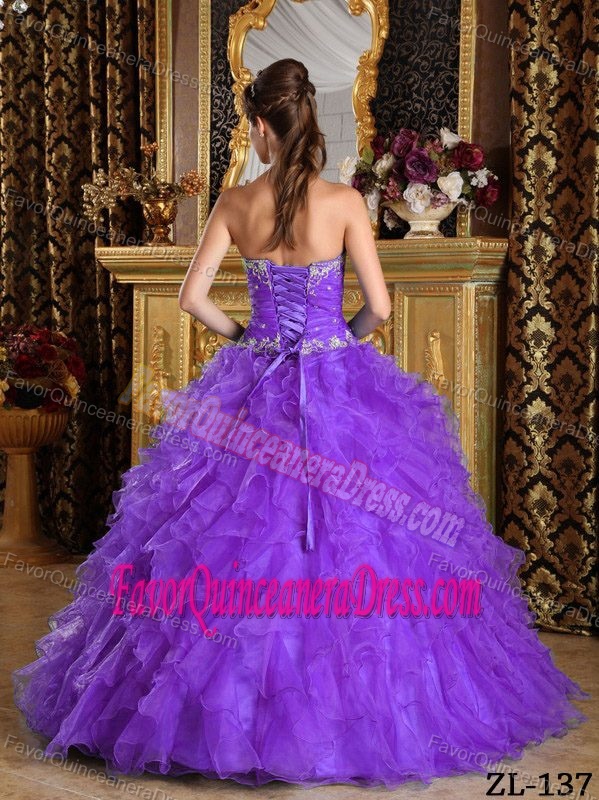 Purple Ball Gown Sweetheart Dress for Quince with Ruffles in Organza