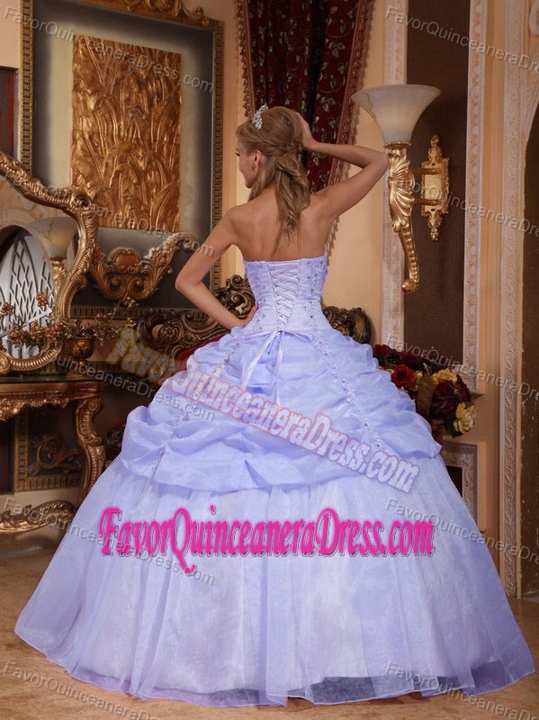 Lilac Ball Gown Strapless Organza Quinceanera Dress with Pick-ups and Applique