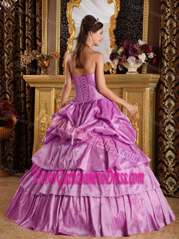 Attractive Appliqued Tiered Taffeta Quinceanera Gown Dresses in Orchid