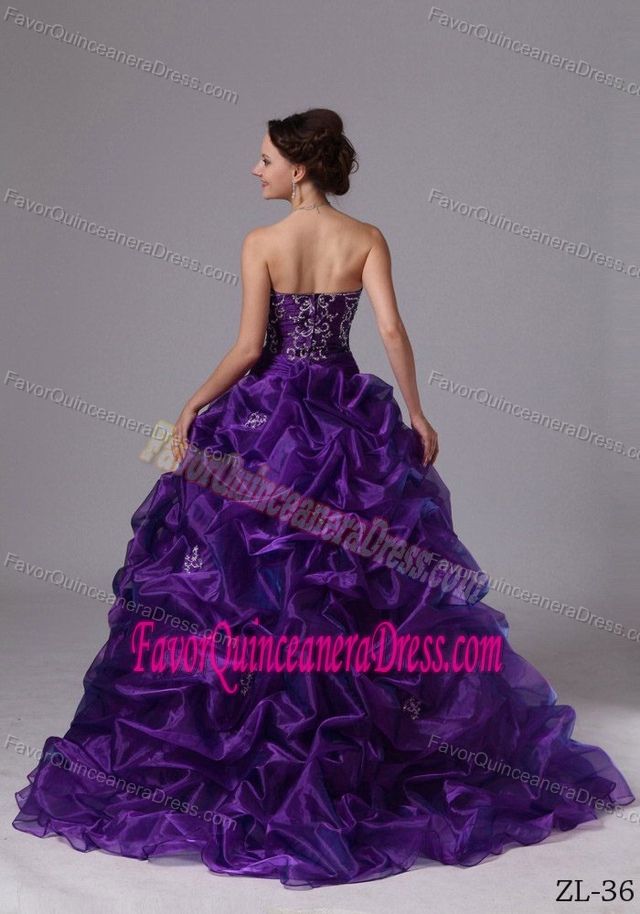 Elegant Purple Organza Quinceaneras Dress with Pick-ups and Embroidery