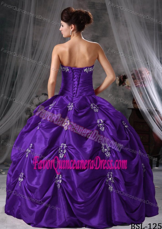 New Style Purple Taffeta Quinceanera Gown with Pick-ups and Appliques