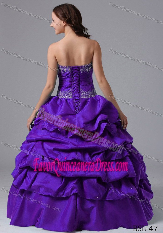 Hot Sale Beaded Purple Taffeta Quinceanera Gown Dresses with Pick-ups