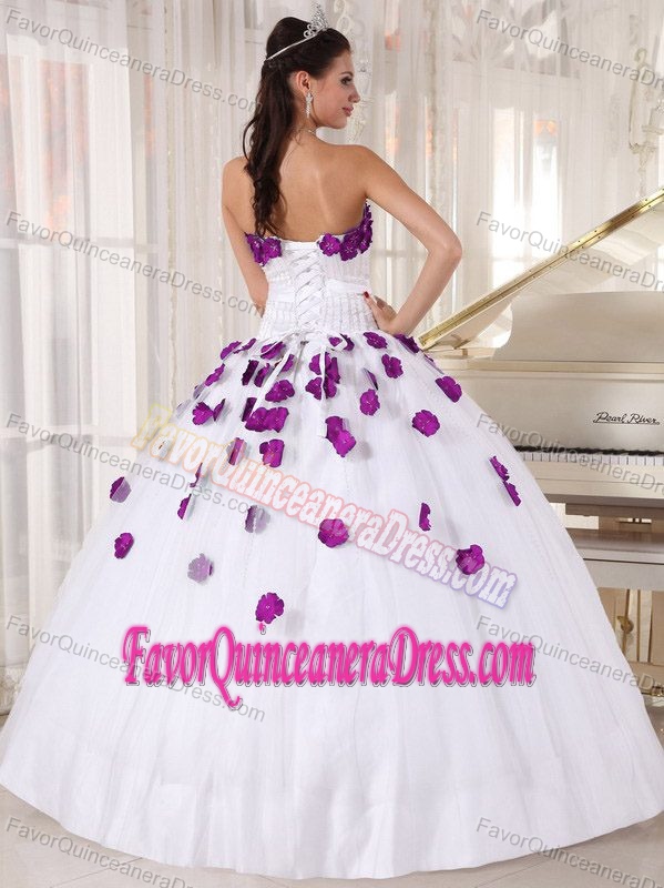 New Style Strapless White Tulle Floor-length Dress for Quince with Flowers