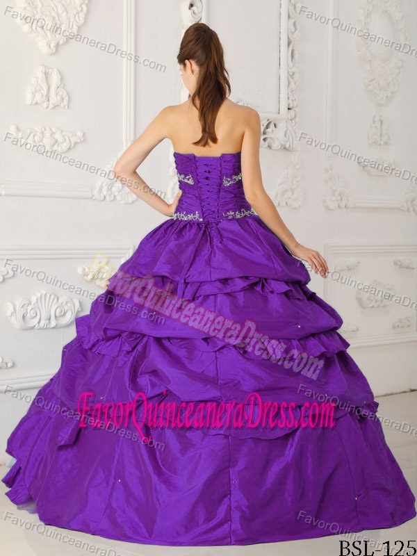 Appliqued with Beaded Purple Taffeta and Tulle Quinces Dresses with Sweetheart