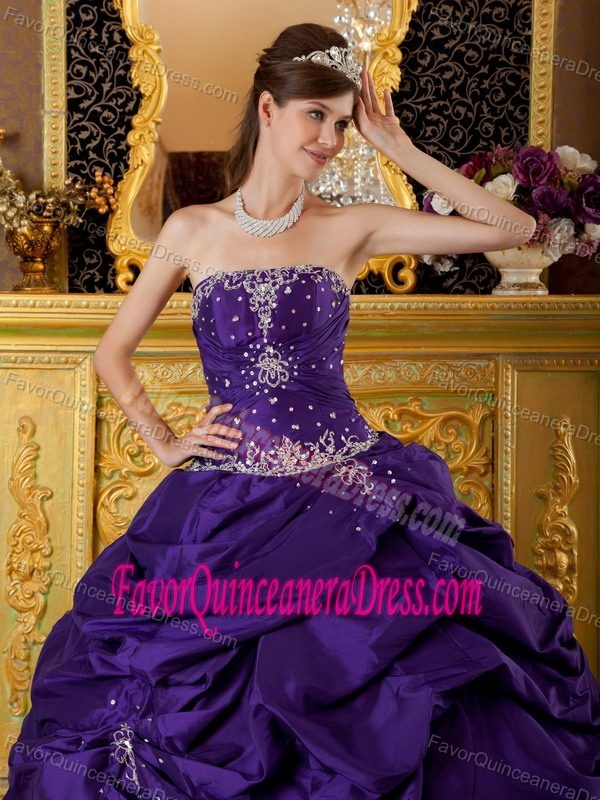 Floor-length Taffeta Appliqued Strapless Quinceanera Gown Dresses in Purple