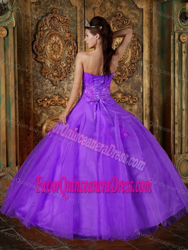 Purple Ball Gown Sweetheart Organza Quinceanera Dresses with Appliques