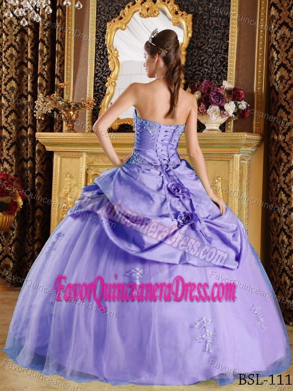 Ball Gown Strapless Beaded Purple Quinceanera Dresses in Tulle and Taffeta