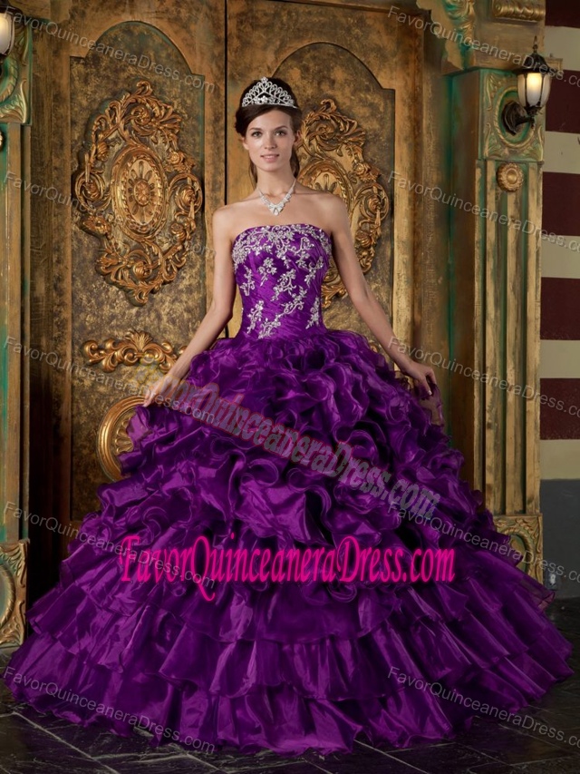 Floor-length Organza Purple Ball Gown Strapless Quince Dresses with Ruffles