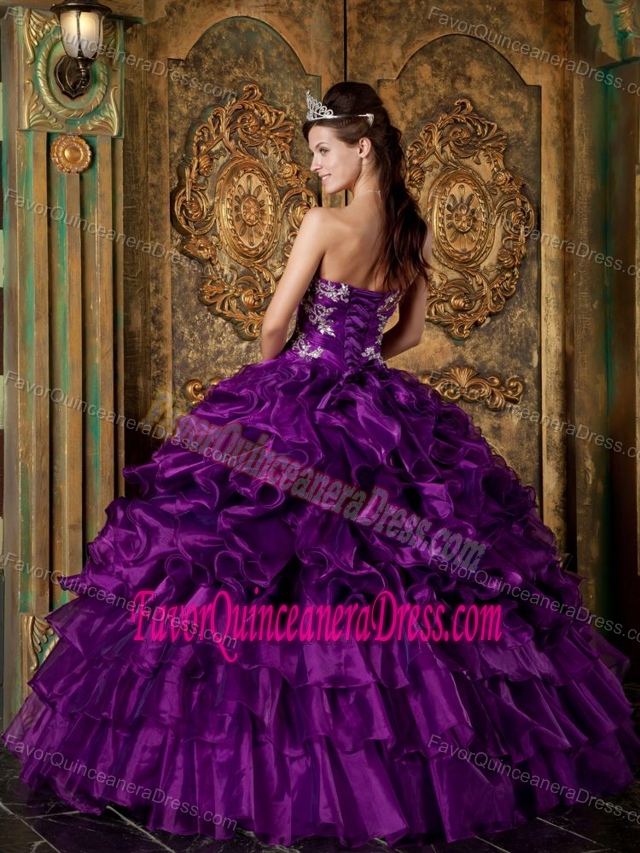 Floor-length Organza Purple Ball Gown Strapless Quince Dresses with Ruffles