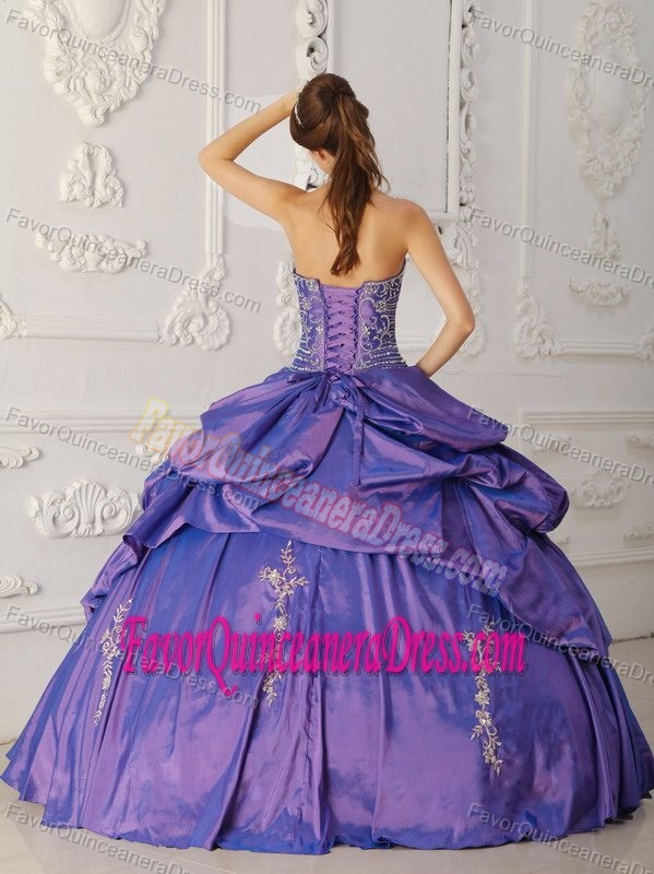 Strapless Taffeta Embroidery and Beaded Ball Gown Quince Dresses in Purple