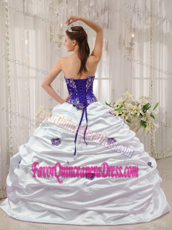 Sweetheart Satin and Taffeta Embroidery Quince Dresses in Purple and White