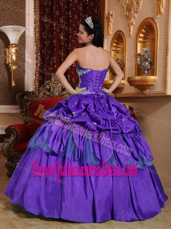 Purple Sweetheart Floor-length Taffeta Quince Dress with Appliques