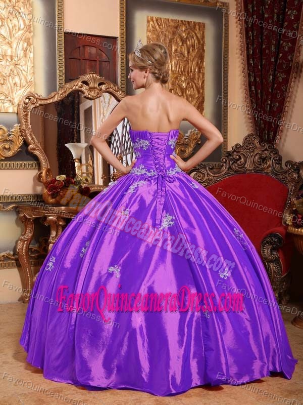 Purple Strapless Floor-length Taffeta Quince Dress with Appliques