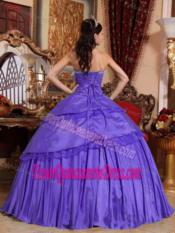 Latest Sweetheart Floor-length Purple Quinceanera Gown in Taffeta