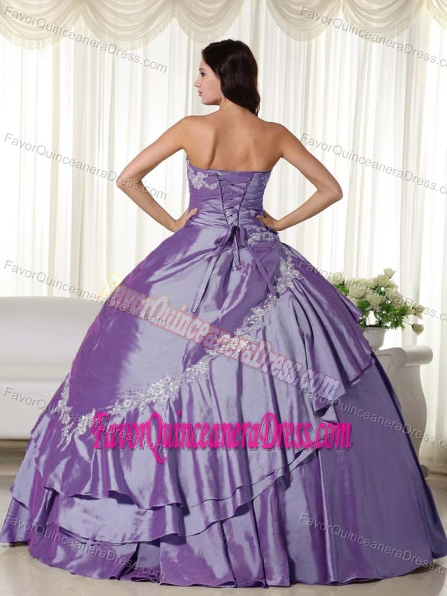 Strapless Floor-length Taffeta Purple Quince Dresses with Appliques