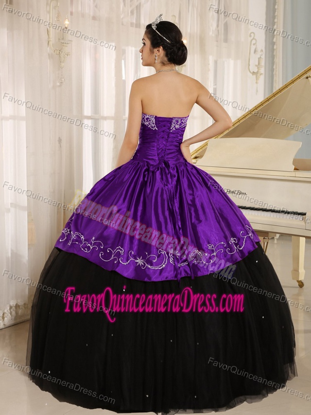 Black and Purple Sweetheart Quinceanera Dresses with Embroidery